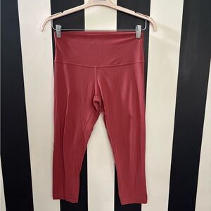 lululemon athletica women’s wine cropped leggings